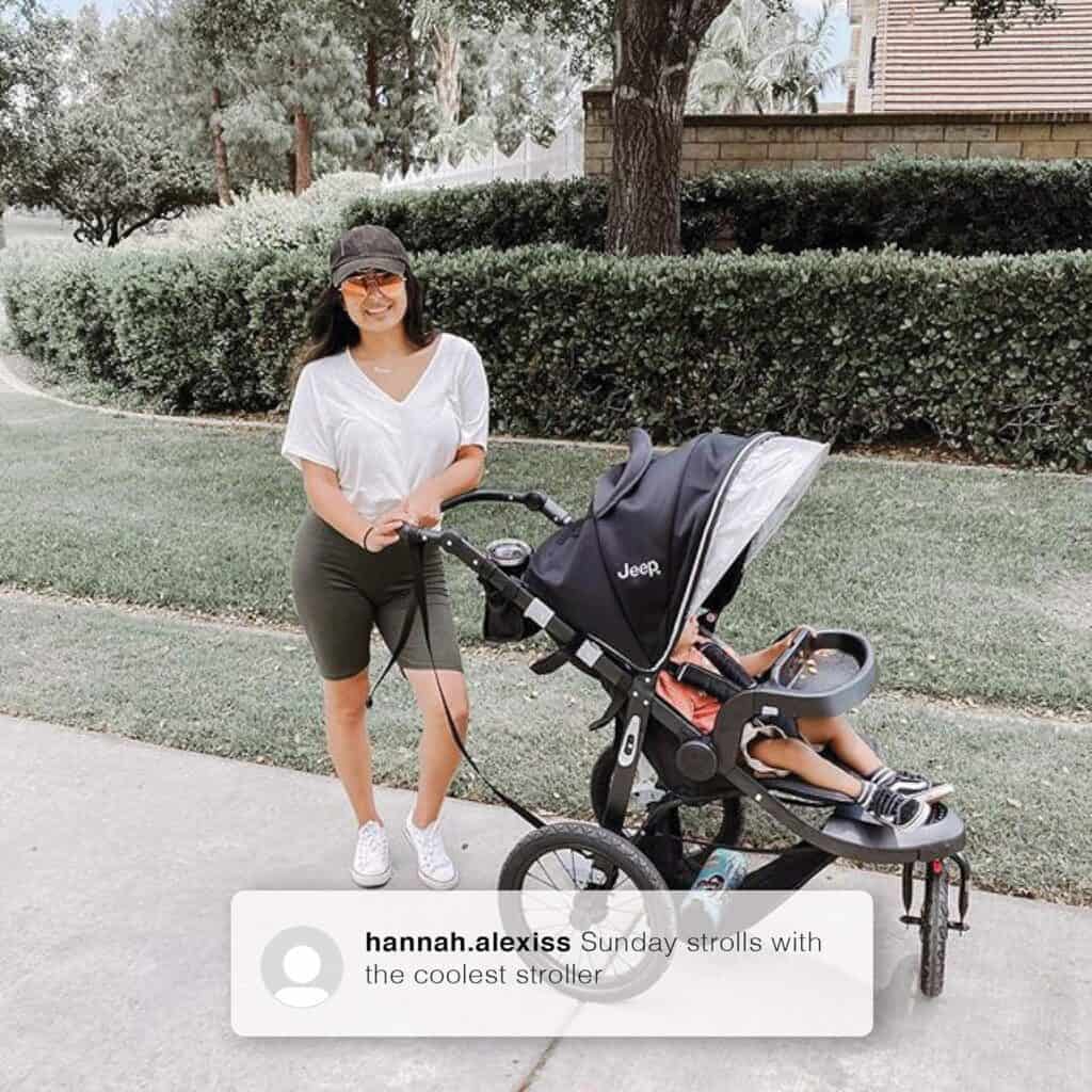 Jeep Hydro Sport Plus Jogger de Delta Children, incluye adaptador para asiento de coche, color negro Jeep Hydro Sport Plus Jogger de Delta Children, incluye adaptador para asiento de coche, color negro